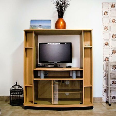 Апартаменты Apartamento T1, 50 Metros Da Praia Картейра Экстерьер фото